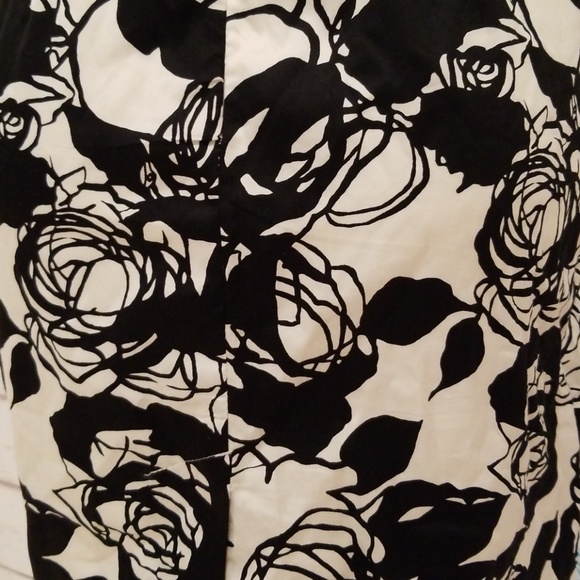 3/$20 F21 Spaghetti Strap Floral Dress PinUp M - Picture 5 of 8